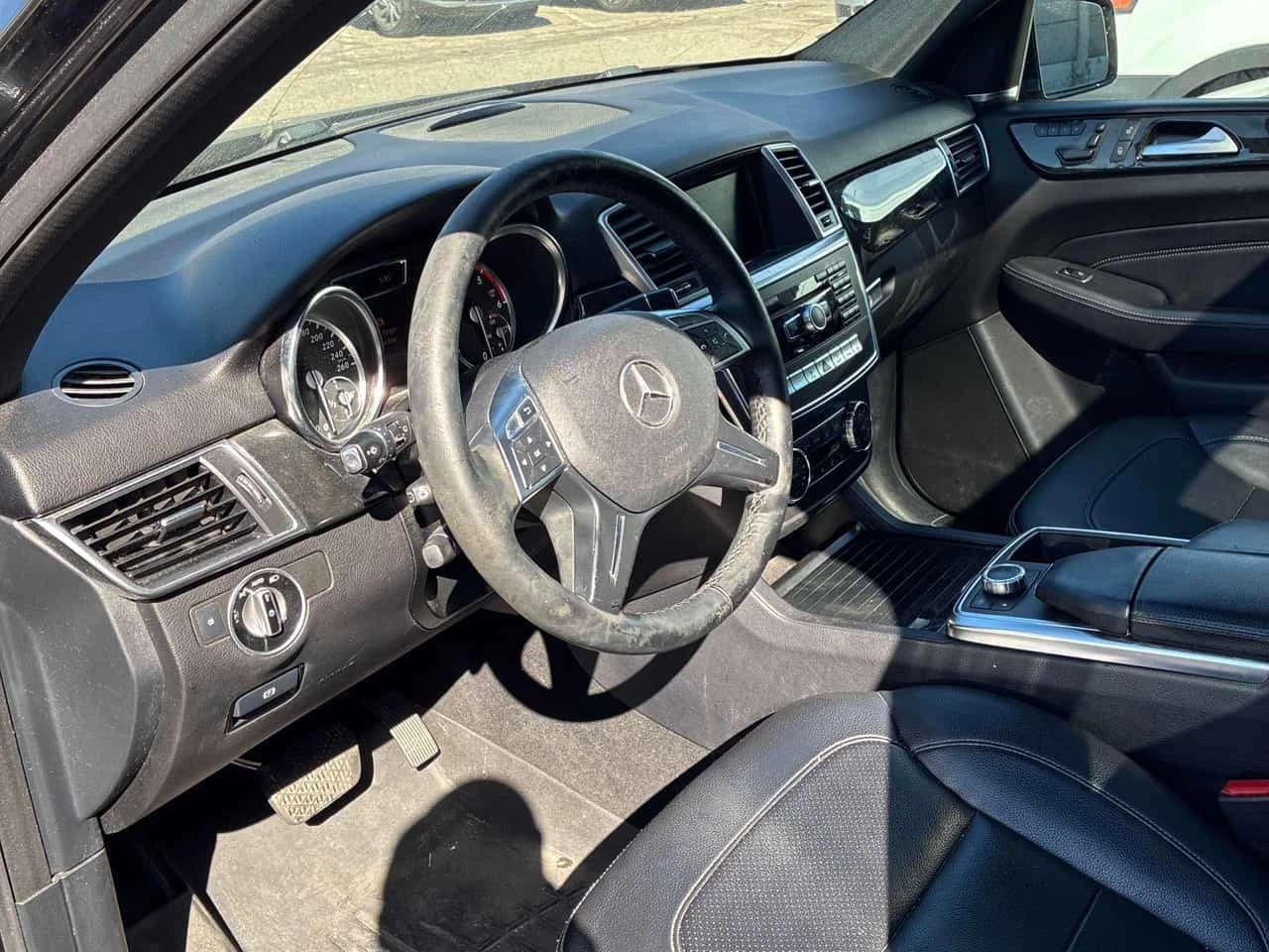 Mercedes-Benz ML 350 * BlueTEC * CARFAX * ОПЦИЯ ЗА ФИНАНСИРАНЕ, снимка 5 - Автомобили и джипове - 56227824