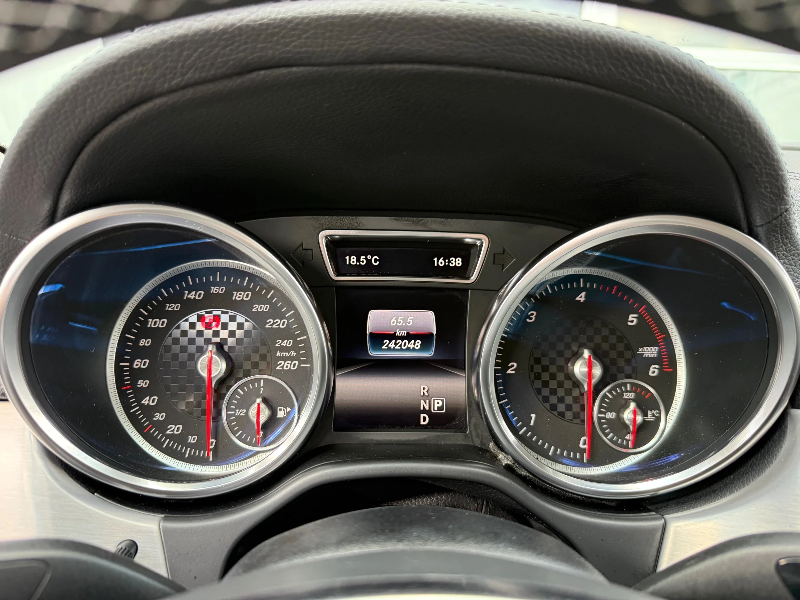 Mercedes-Benz GLE 350 COUPE-AMG/SPORT, снимка 14 - Автомобили и джипове - 56259934