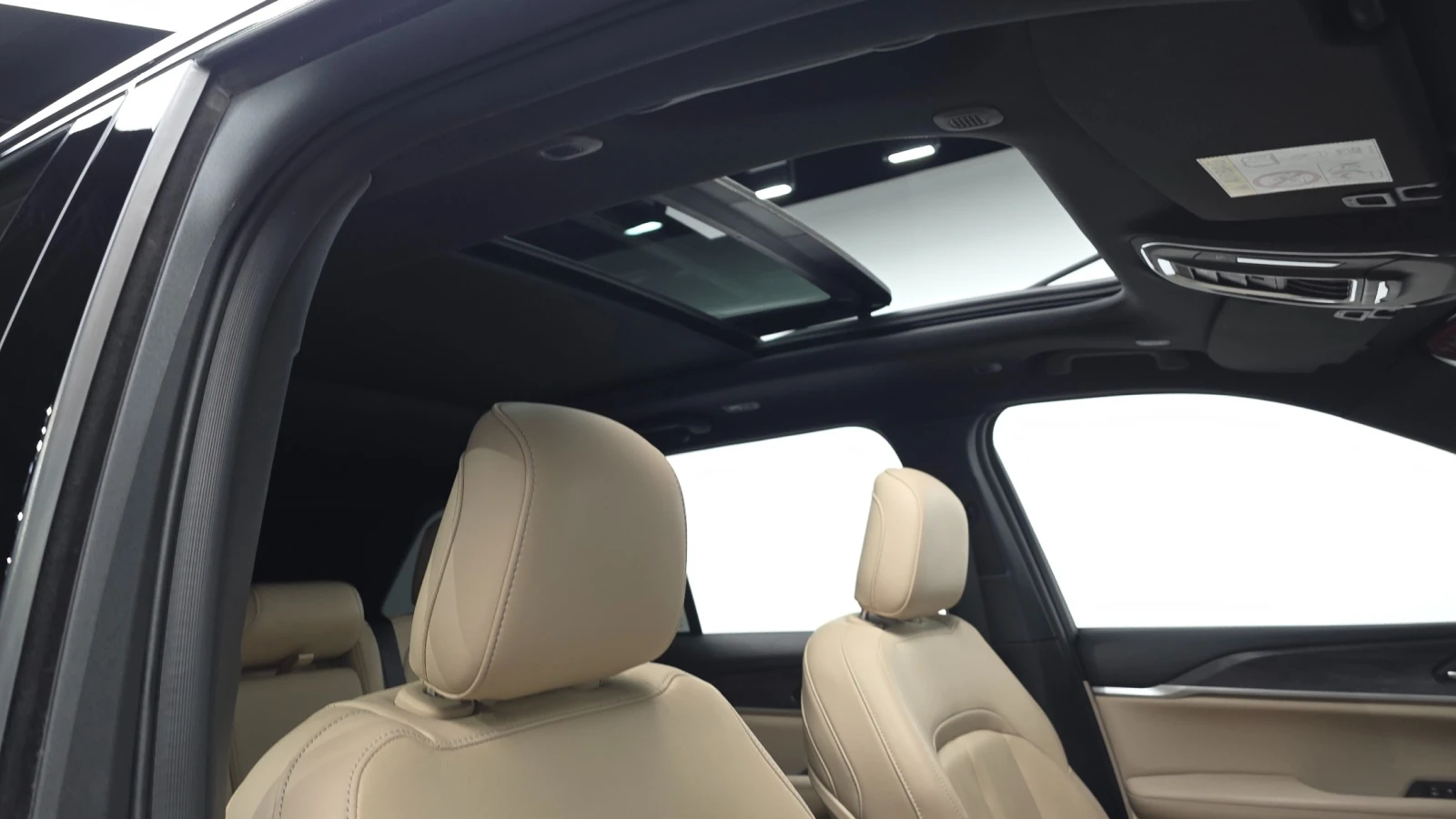 Jeep Grand cherokee 4xe Limited * DIS * ����� * KAMEPA * ///ALPINE | Mobile.bg � ����������� 12