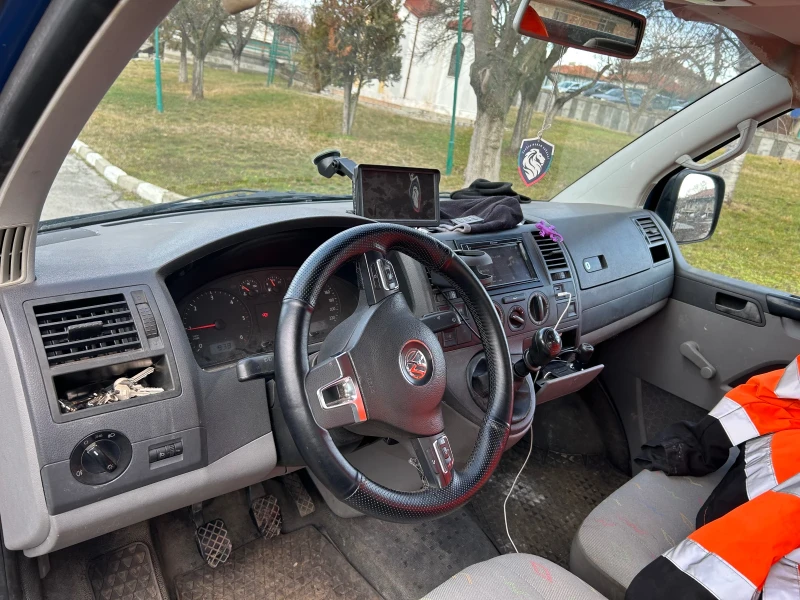 VW T5, снимка 6 - Бусове и автобуси - 53463541