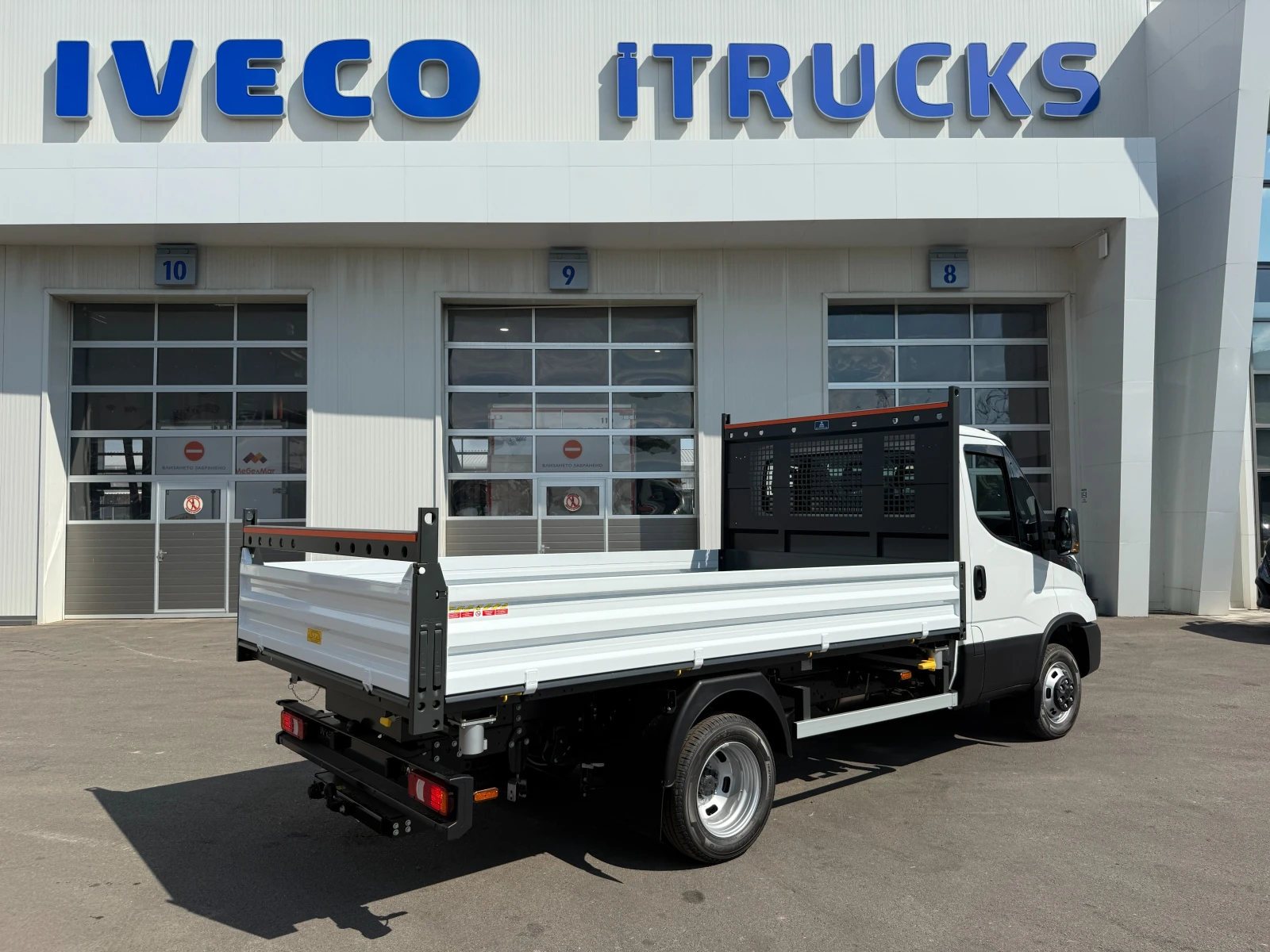 Iveco Daily 50C18HZ | Тристранен самосвал| B категория, снимка 4 - Бусове и автобуси - 49751908