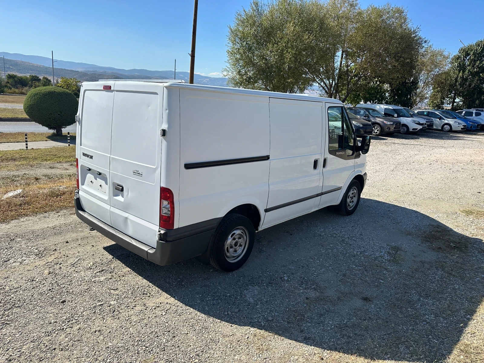 Ford Transit 2.2 - изображение 9