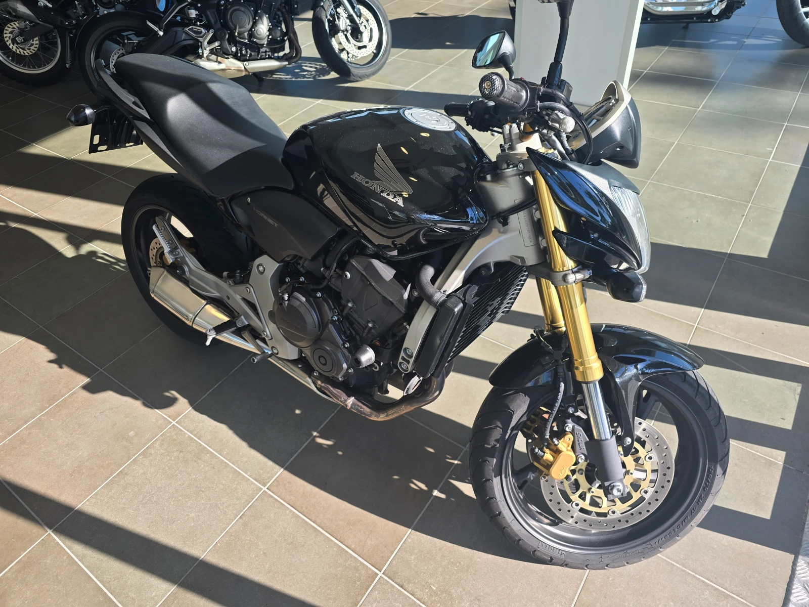 Honda Hornet 600, снимка 3 - Мотоциклети и мототехника - 55107761