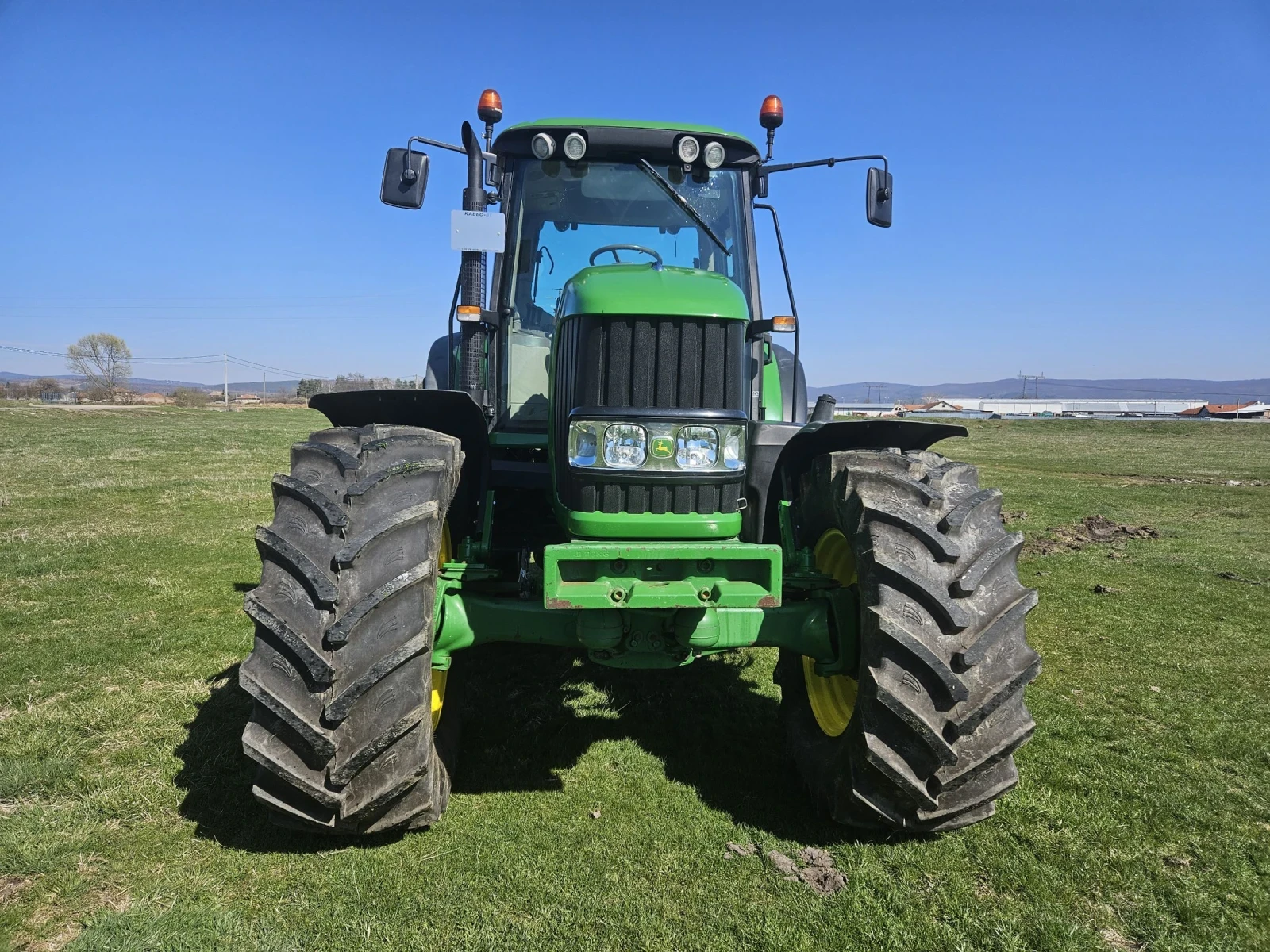 Трактор John Deere 7430 - изображение 2