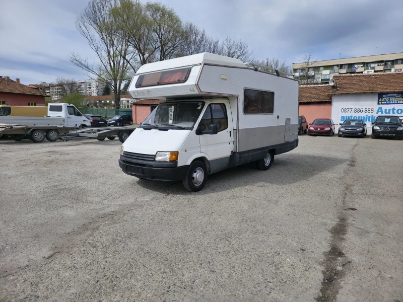 Кемпер Ford Transit Солари, баня, тоалетна, снимка 2 - Каравани и кемпери - 51203059