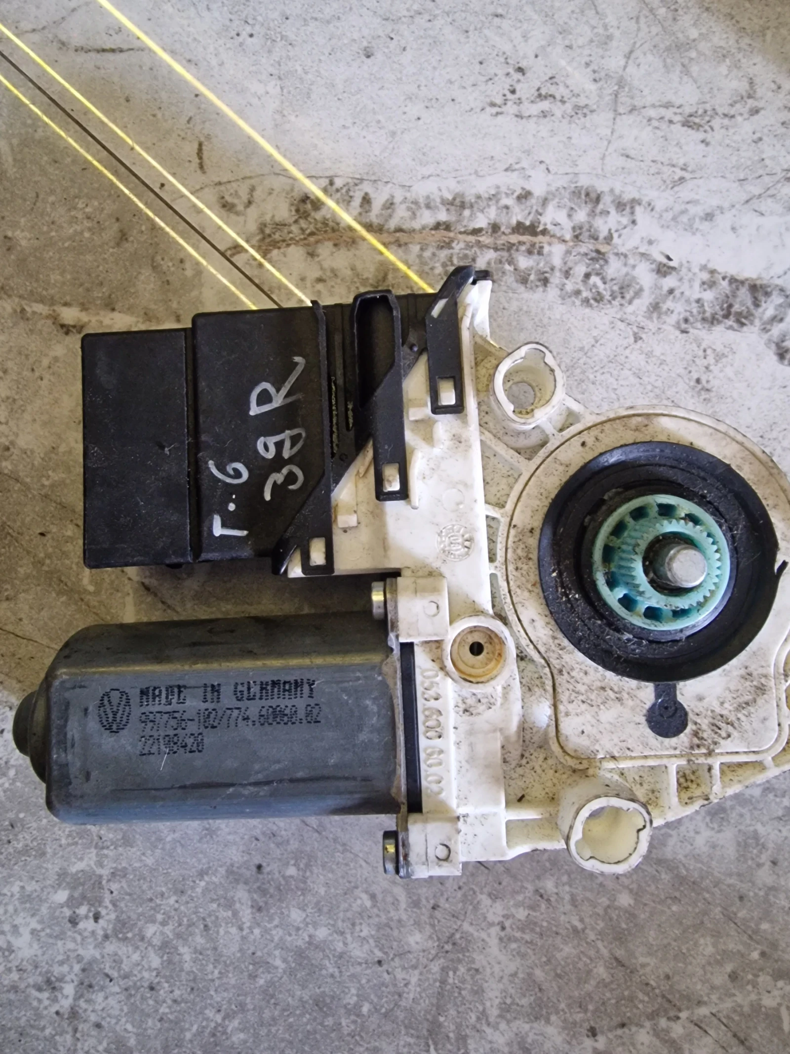 997756-102 774.60060.02       VW GOLF 6  | Mobile.bg   1