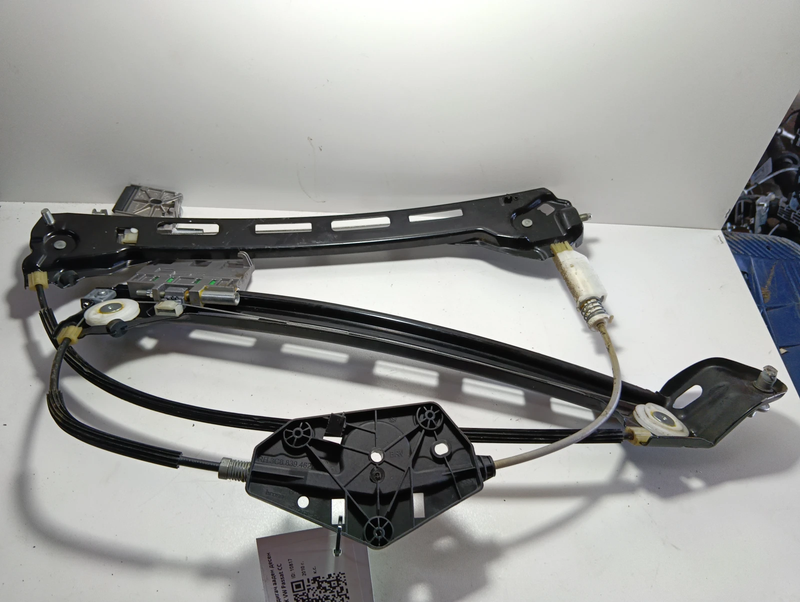стъклоповдигач заден десен 3C8839462K VW Passat CC
