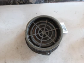 ����� �� �������� �� ����� ��������� BOSE 4H0035411A Audi A8
