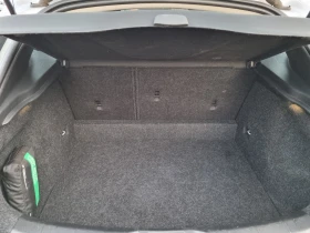 Volvo V40  T4 Бензин/180кс/Автоматик/Топ/Евро5/, снимка 17