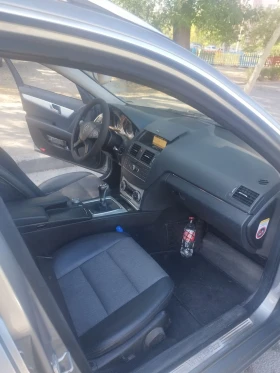 Mercedes-Benz C 200, снимка 4