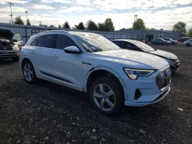 Audi E-Tron Prestige* ПОДГРЕВ* ОБДУХВАНЕ* 360* КАМЕРА* , снимка 2