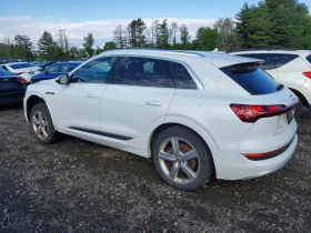 Audi E-Tron Prestige* ПОДГРЕВ* ОБДУХВАНЕ* 360* КАМЕРА* , снимка 4