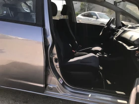 Honda Jazz 1, 2 - 8900 лв. / 4550.50 € - 52700188 11