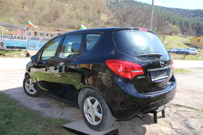 Opel Meriva 1.3MJET НОВ ВНОС, снимка 6 - Автомобили и джипове - 46426796
