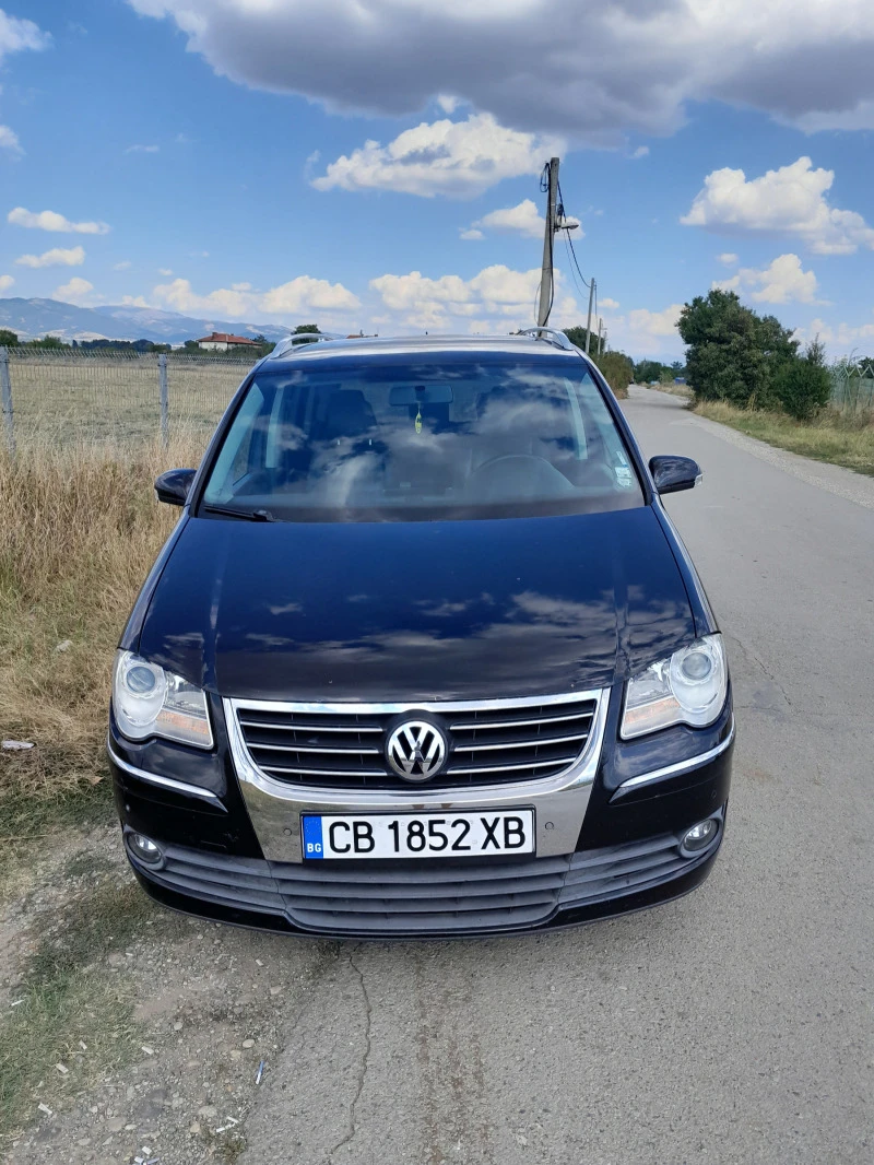 VW Touran 1.9tdi, снимка 2 - Автомобили и джипове - 46035292