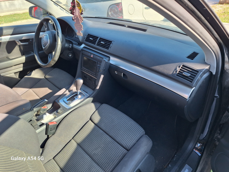 Audi A4, снимка 11 - Автомобили и джипове - 46230538