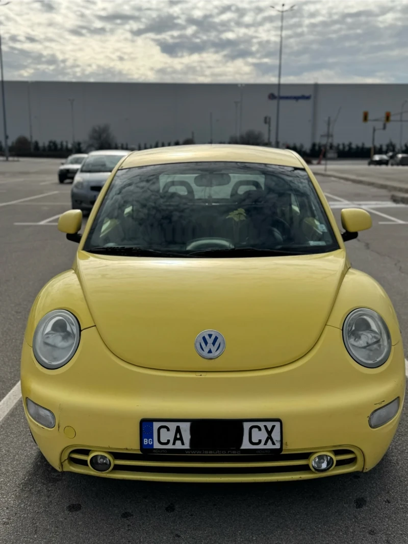 VW New beetle, снимка 1 - Автомобили и джипове - 49468678