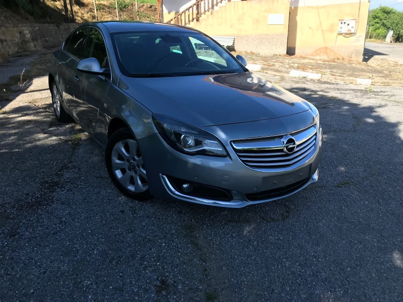 Opel Insignia 2.0 автоматик, снимка 4 - Автомобили и джипове - 47972815