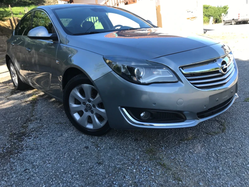 Opel Insignia 2.0 автоматик, снимка 7 - Автомобили и джипове - 47972815