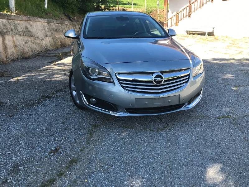 Opel Insignia 2.0 автоматик, снимка 8 - Автомобили и джипове - 47972815