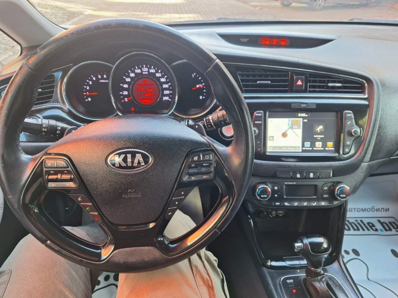 Kia Ceed 1.6crdi 2018 automat, снимка 10 - Автомобили и джипове - 48249740