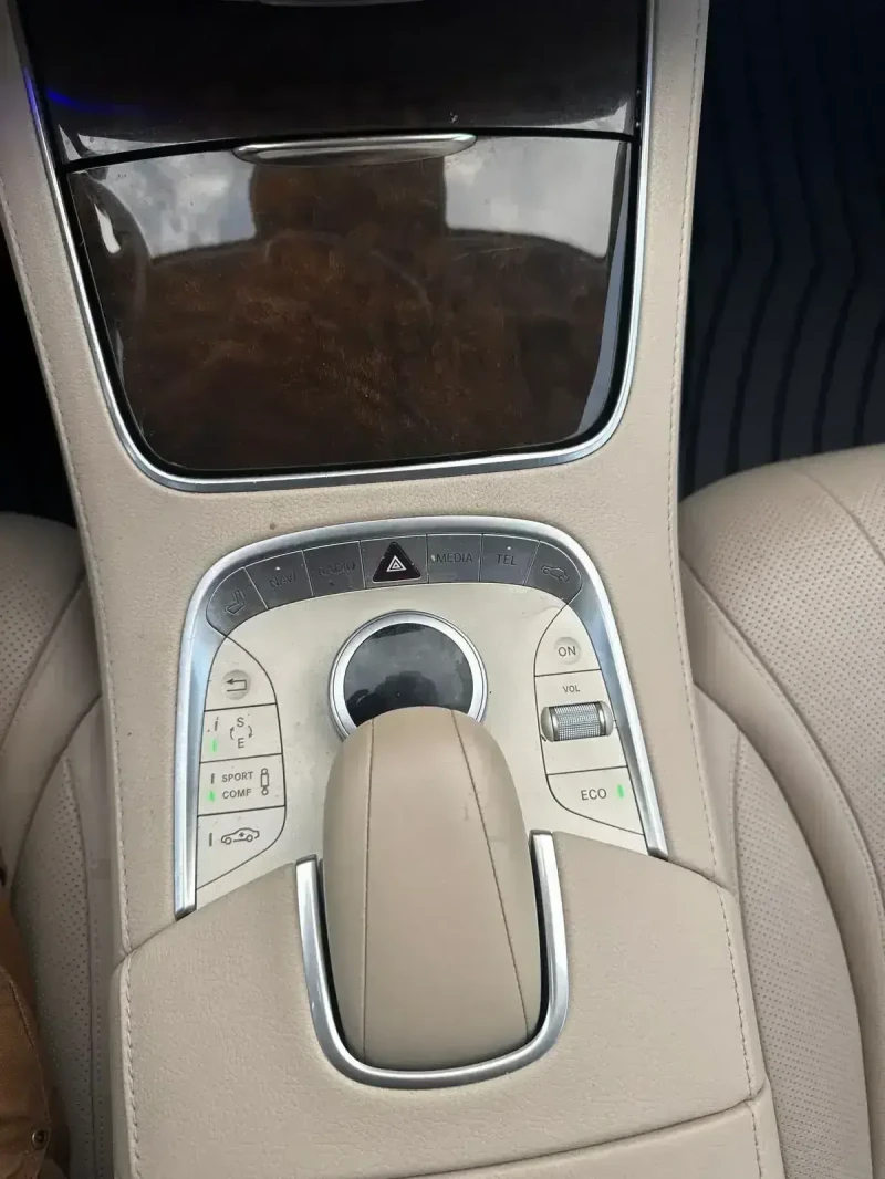 Mercedes-Benz S 500 AMG* PACK* ПОДГРЕВ* ОБДУХВАНЕ* МАСАЖ* КАМЕРА* КЕЙЛ, снимка 15 - Автомобили и джипове - 52835738