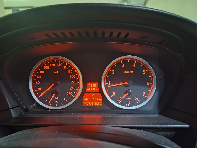 BMW 530, снимка 4 - Автомобили и джипове - 51708278