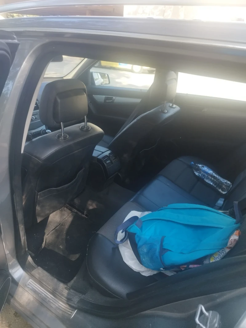 Mercedes-Benz C 200, снимка 5 - Автомобили и джипове - 51858167