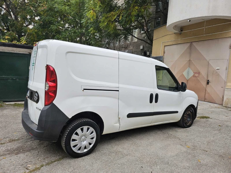 Opel Combo, снимка 2 - Автомобили и джипове - 52532092