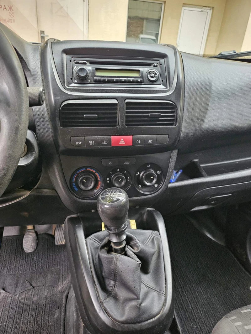 Opel Combo, снимка 7 - Автомобили и джипове - 52532092