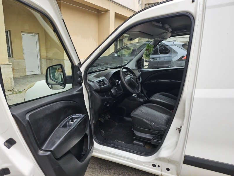 Opel Combo, снимка 5 - Автомобили и джипове - 52532092
