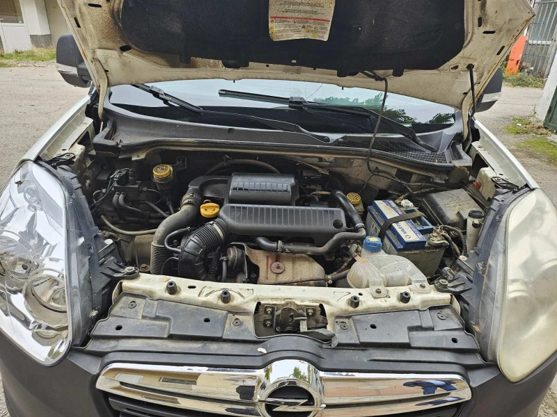 Opel Combo, снимка 12 - Автомобили и джипове - 52532092