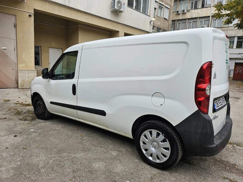 Opel Combo, снимка 4 - Автомобили и джипове - 52532092