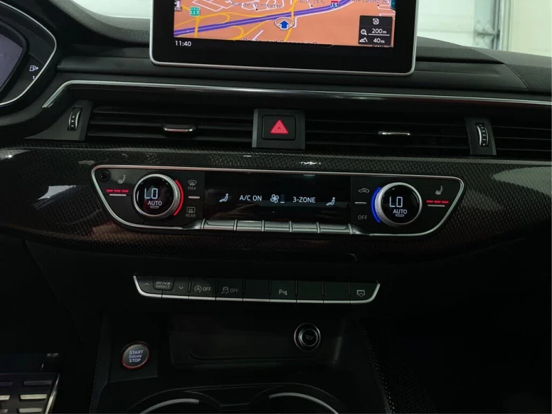 Audi S4 Quattro* Technik* АвтоКредит* (ЦЕНА ДО БГ), снимка 14 - Автомобили и джипове - 52543531