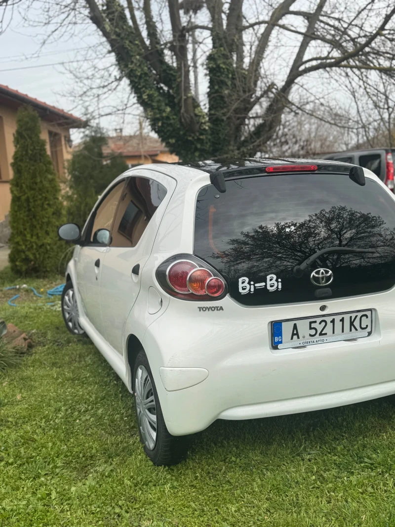 Toyota Aygo, снимка 2 - Автомобили и джипове - 53041173