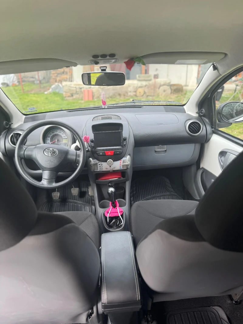 Toyota Aygo, снимка 3 - Автомобили и джипове - 53041173