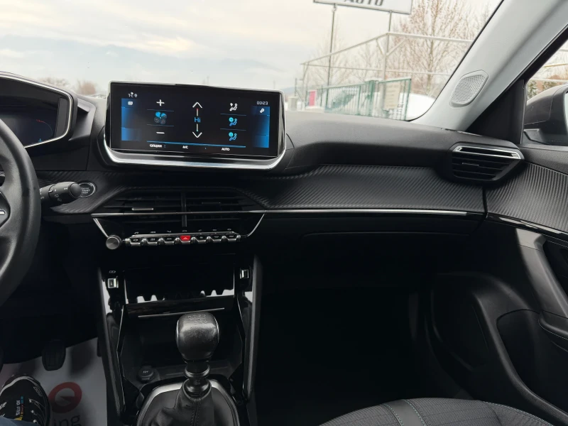Peugeot 2008 1.5 Blue HDI Allure, снимка 15 - Автомобили и джипове - 53188386