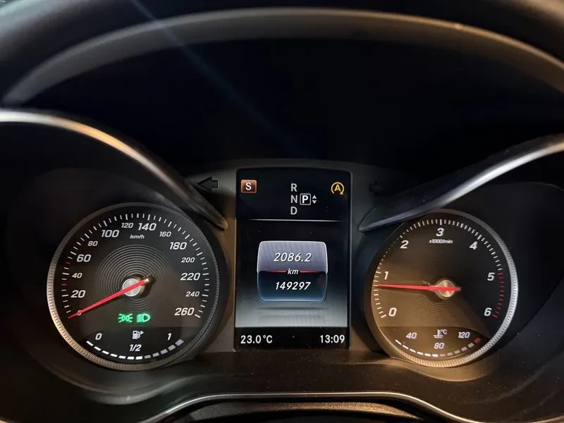 Mercedes-Benz C 220  Bluetech Avantgarde, снимка 8 - Автомобили и джипове - 55015226