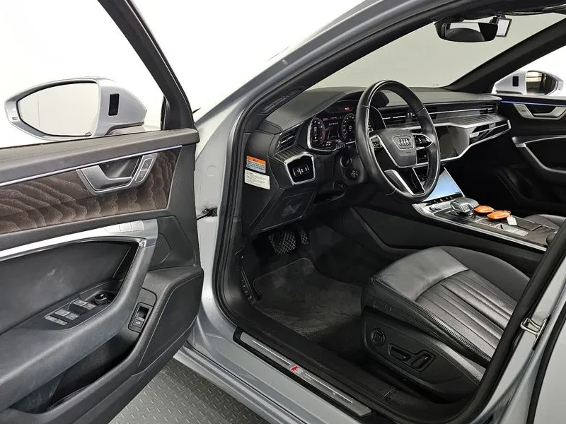 Audi A6 2.0 TFSI, снимка 11 - Автомобили и джипове - 55084780