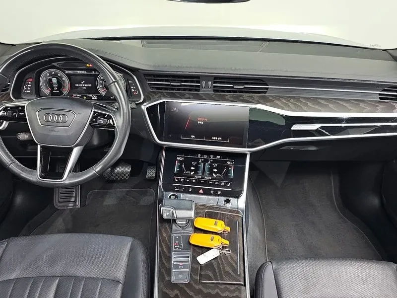 Audi A6 2.0 TFSI, снимка 7 - Автомобили и джипове - 55084780
