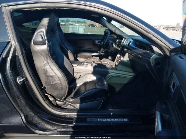 Ford Mustang, снимка 9 - Автомобили и джипове - 56727828