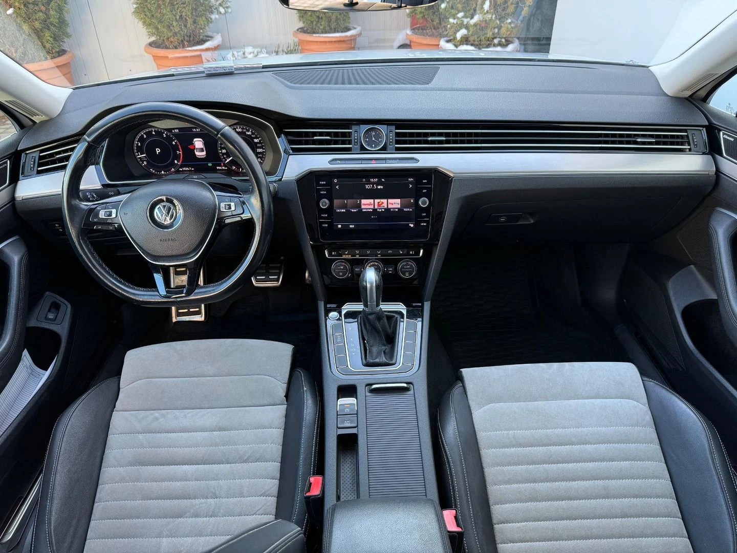 VW Passat Highline 1.8TSI BMT - изображение 5