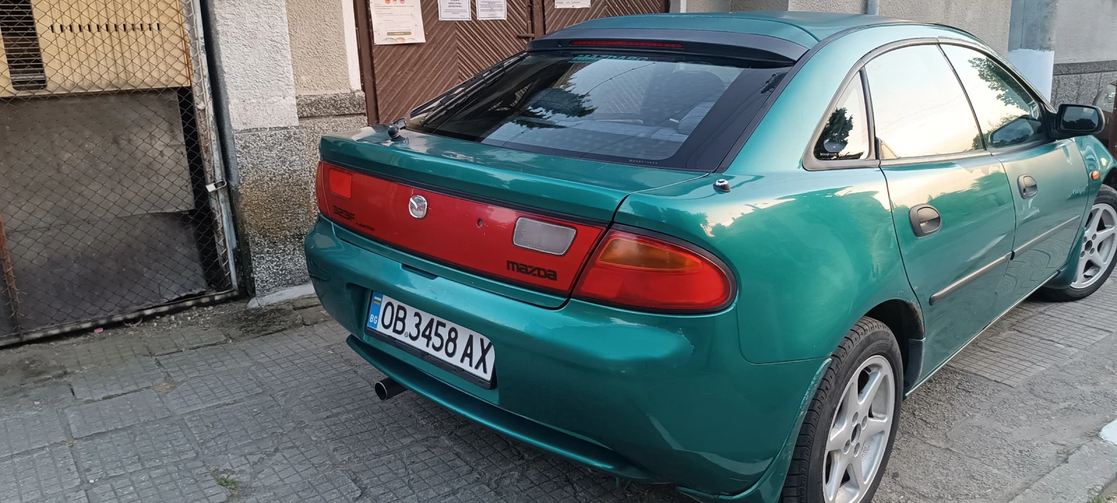 Mazda 323 Lantis - изображение 2