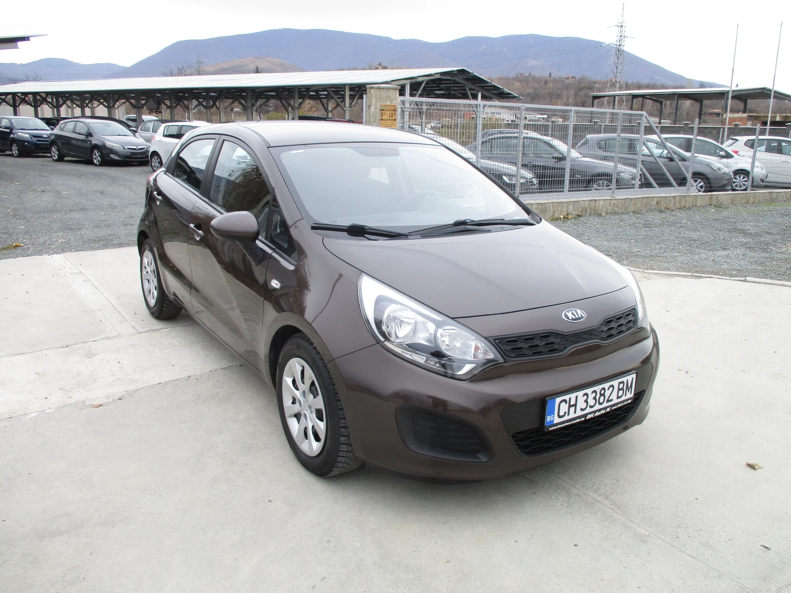 Kia Rio 1.2/ГАЗ-БЕНЗИН/КАТО НОВА/ - изображение 2