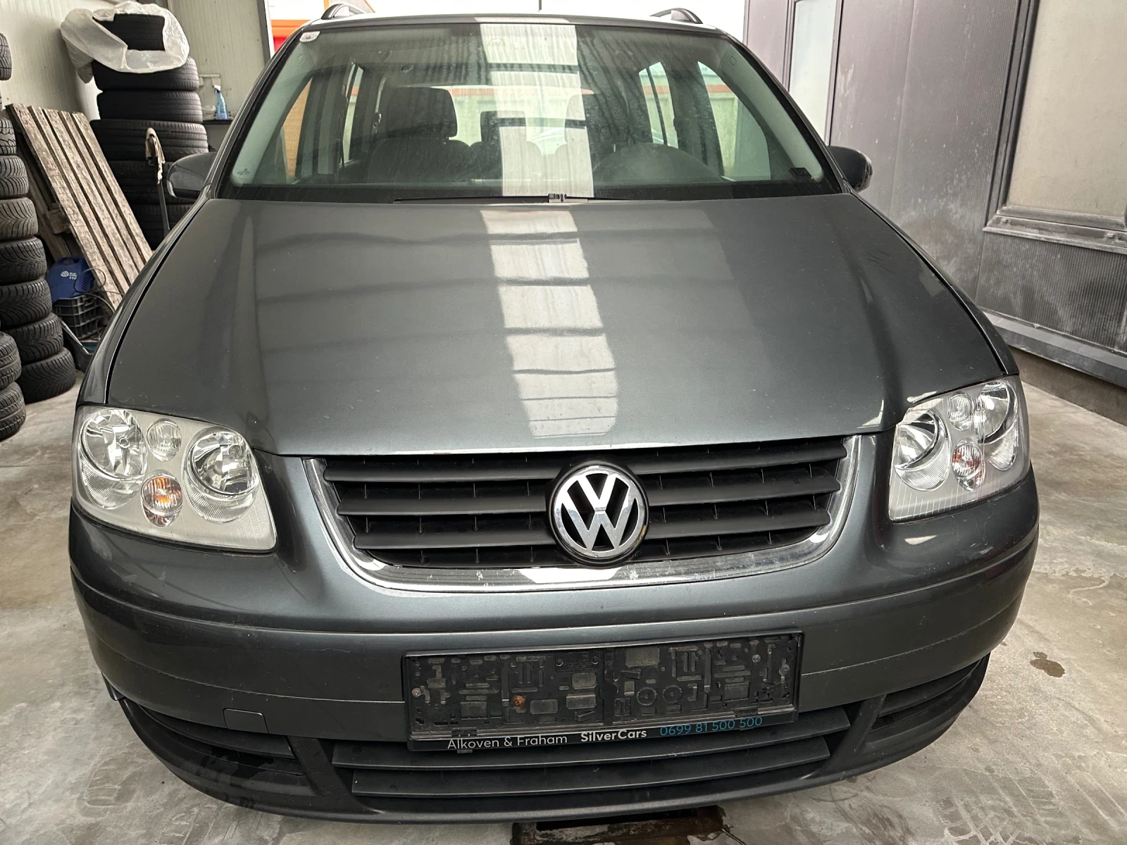 VW Touran 1, 9TDI DSG 170000км РЕАЛ КИЛОМЕТРИ - изображение 2