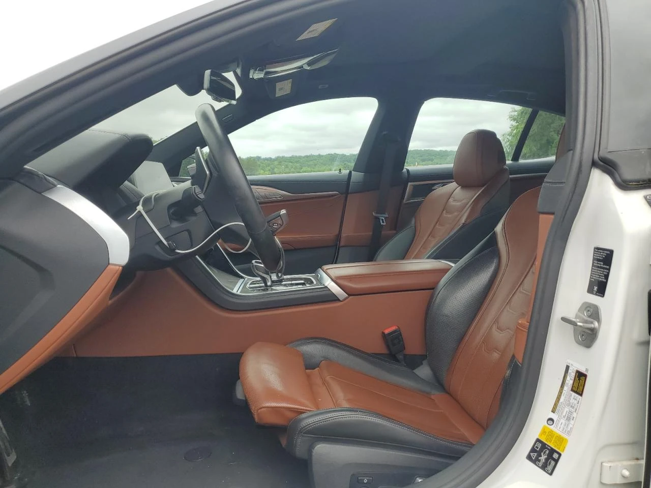 BMW 840 XI* АВТО КРЕДИТ - изображение 7