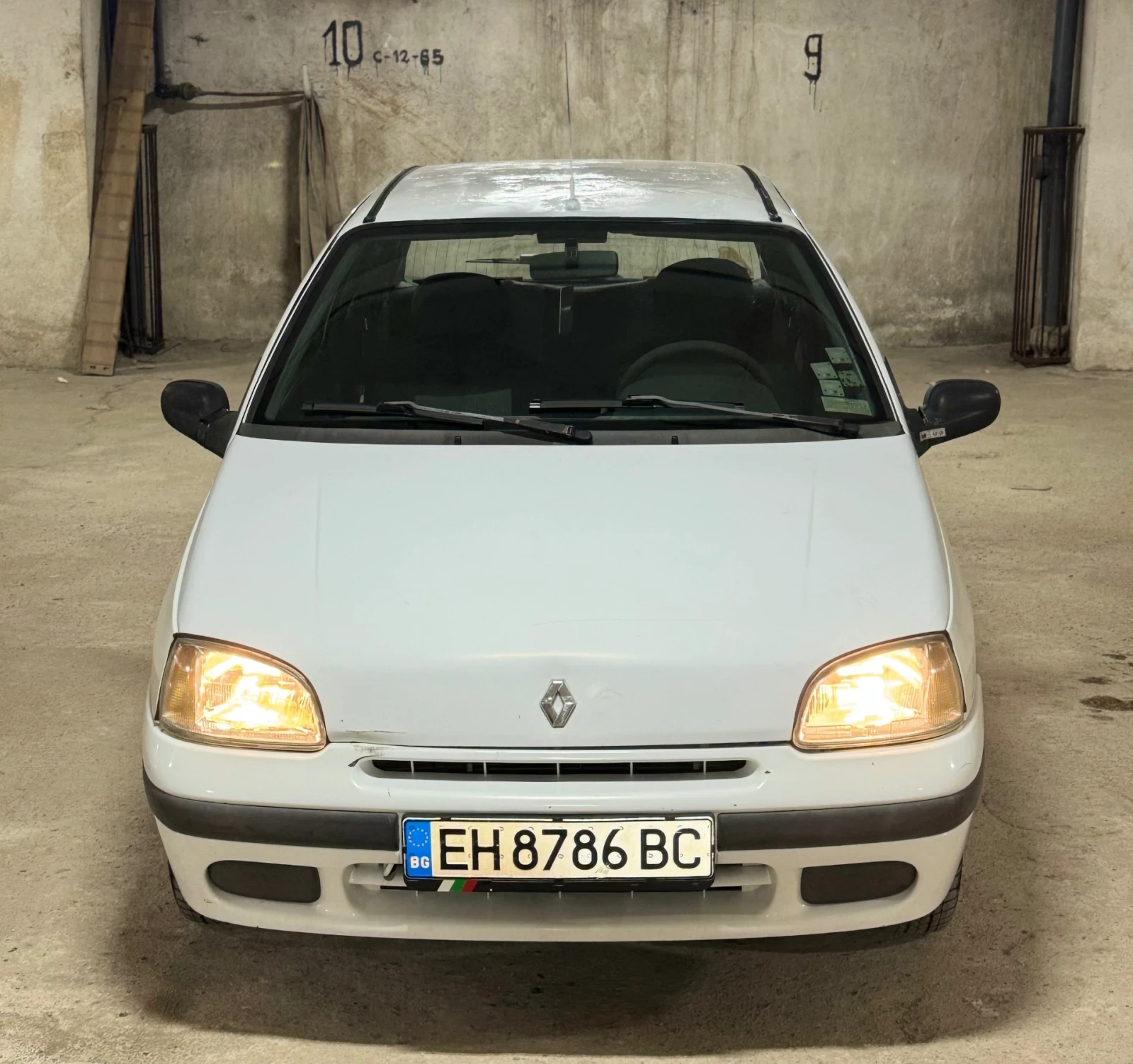 Renault Clio 1.2i - изображение 3