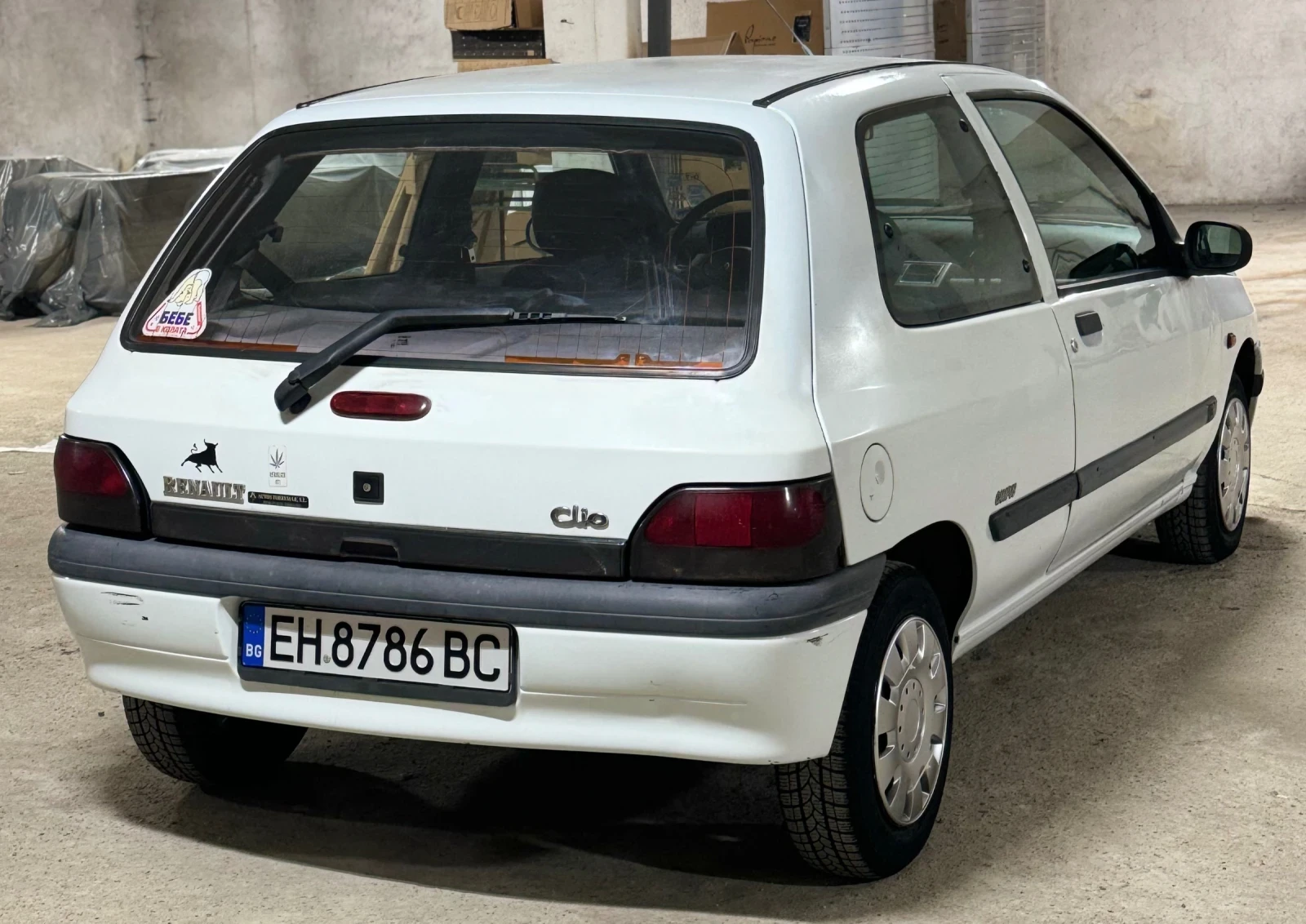Renault Clio 1.2i - изображение 8