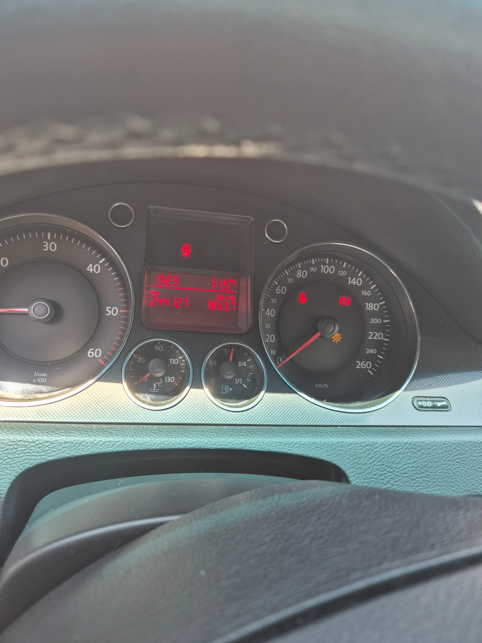 VW Passat 1.9 TDI - изображение 10