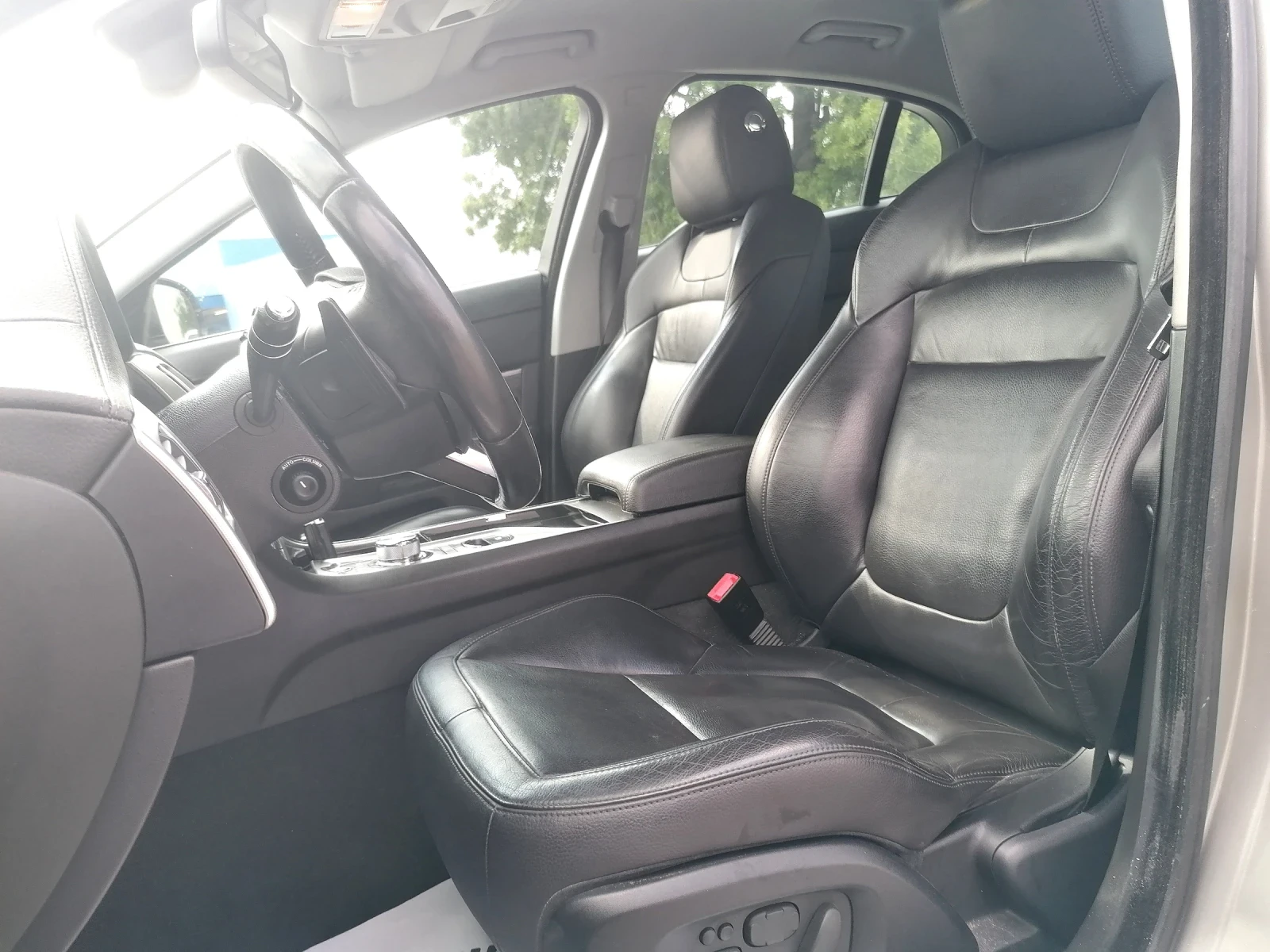 Jaguar Xf 3.0 240 к.с. FULL - изображение 10